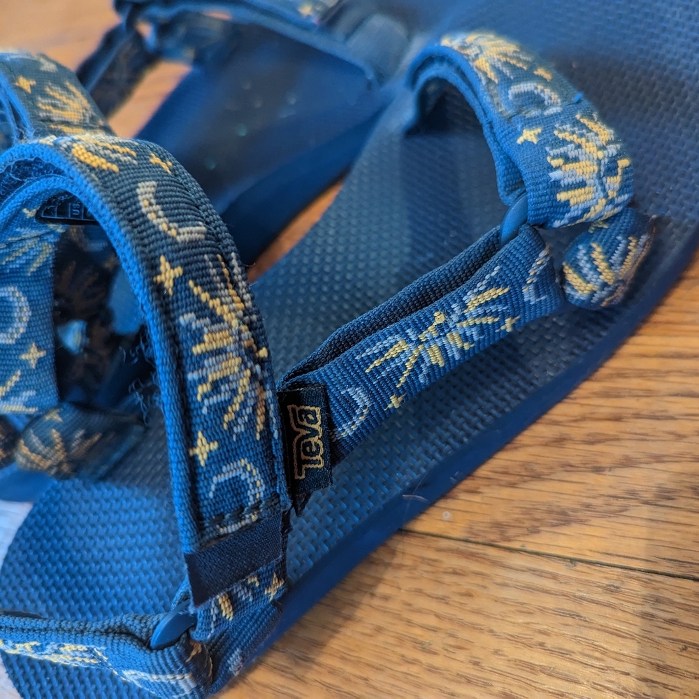 Sun & Moon Universal Teva Sandals
